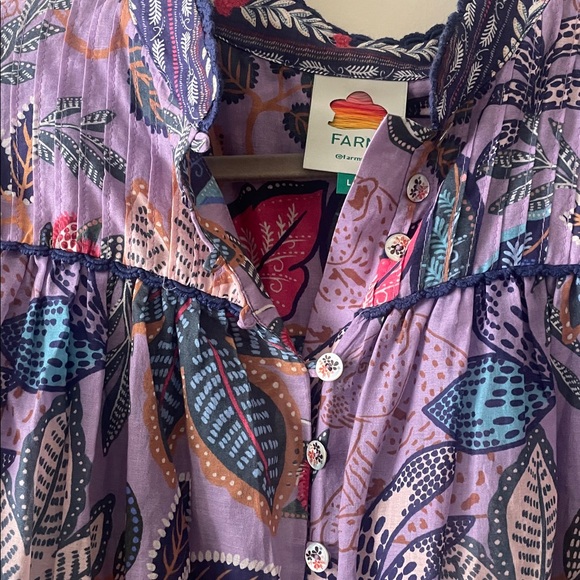 Farm Rio blouse - Picture 2 of 3